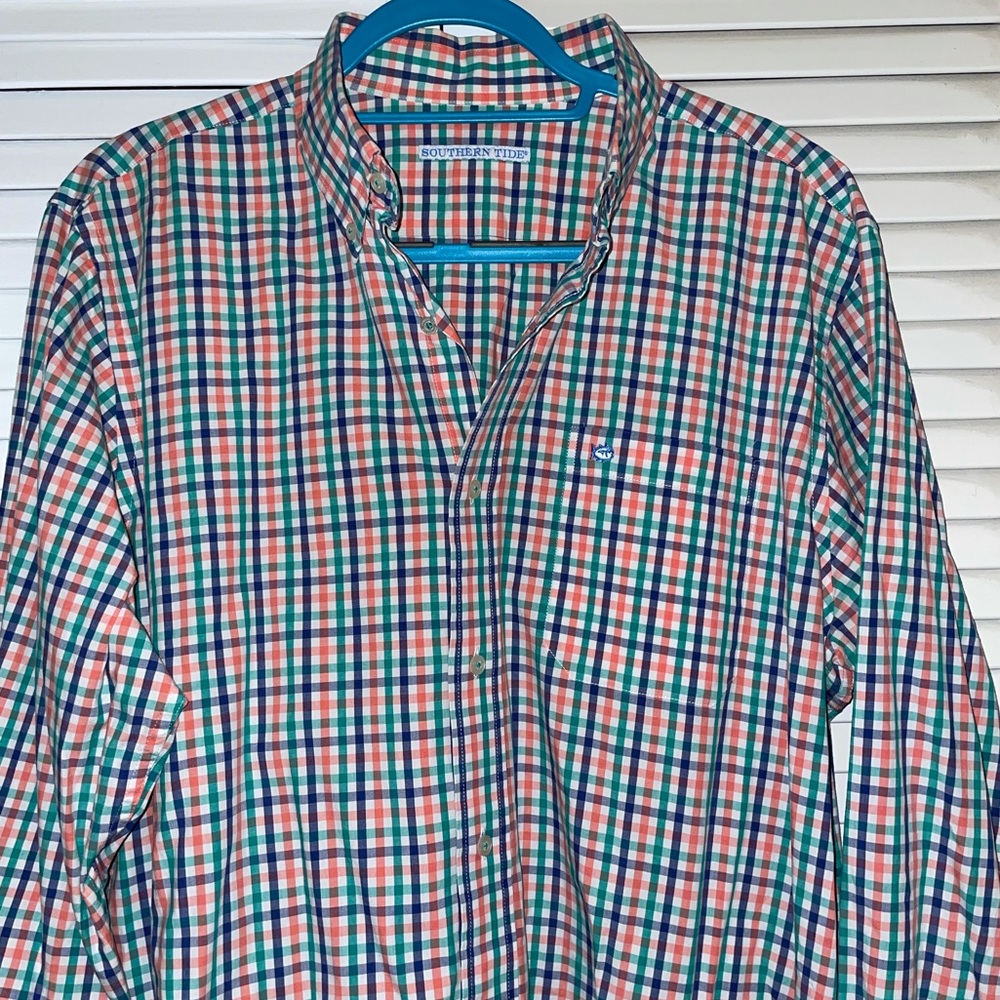 Southern Tide Shirt - large